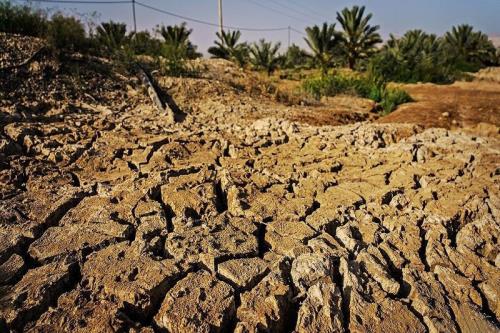 آب های ژرف و آب شیرین کن ها راهکارهای کوتاه مدت برای خشکسالی ایران