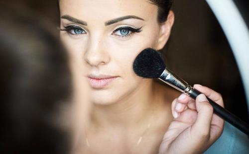 بهترین آموزشگاه آرایشگری در تهران